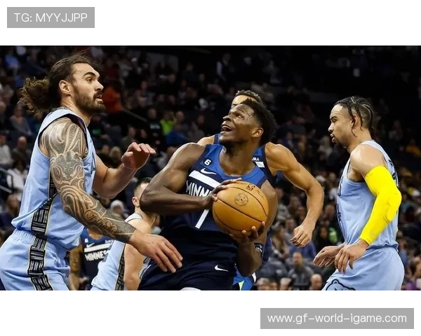 唐斯外线命中后防守封堵，森林狼把对手压制住